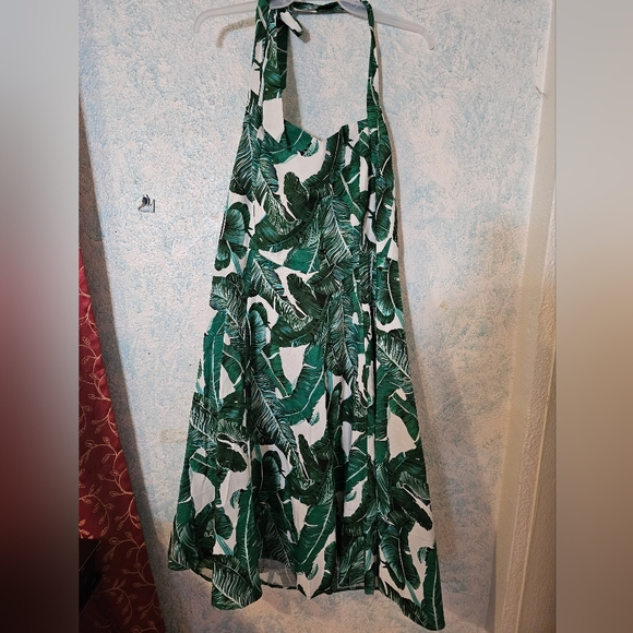 mint limit Dresses & Skirts - A,new retro dress banana leaf print halter 1950's